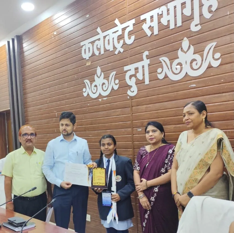 This Girl from Durg Went to ISRO's Sriharikota and Came Back with More Than Just a Certificate